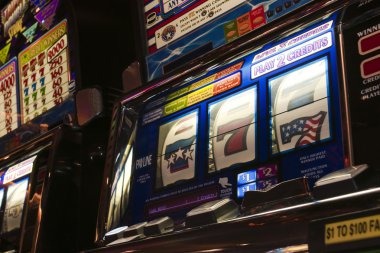 superheboh88 live blackjack table with multiple camera feeds and dealer chat interface